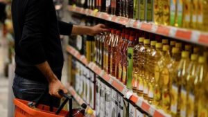 France: L'inflation ralentit à 5,6% en mars (Insee)