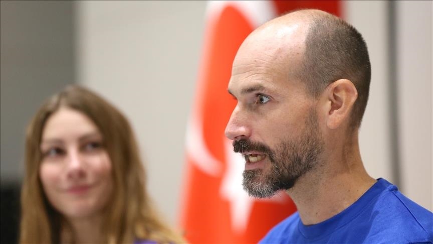 Le spéléologue américain Mark Dickey raconte ses aventure et sa survie en Türkiye