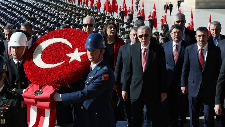 La Turquie célèbre le 101e anniversaire de la République avec des festivités à travers le pays